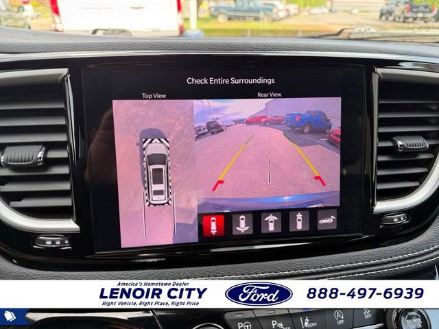 Used 2023 Chrysler Pacifica Touring-L w/ S Appearance Package image 24