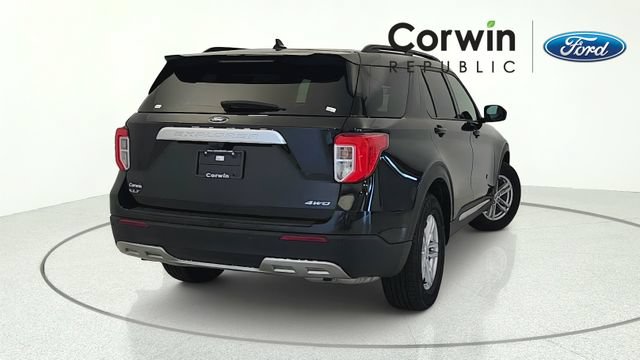 Certified 2023 Ford Explorer XLT w/ Equipment Group 202A AWD/4WD image 5