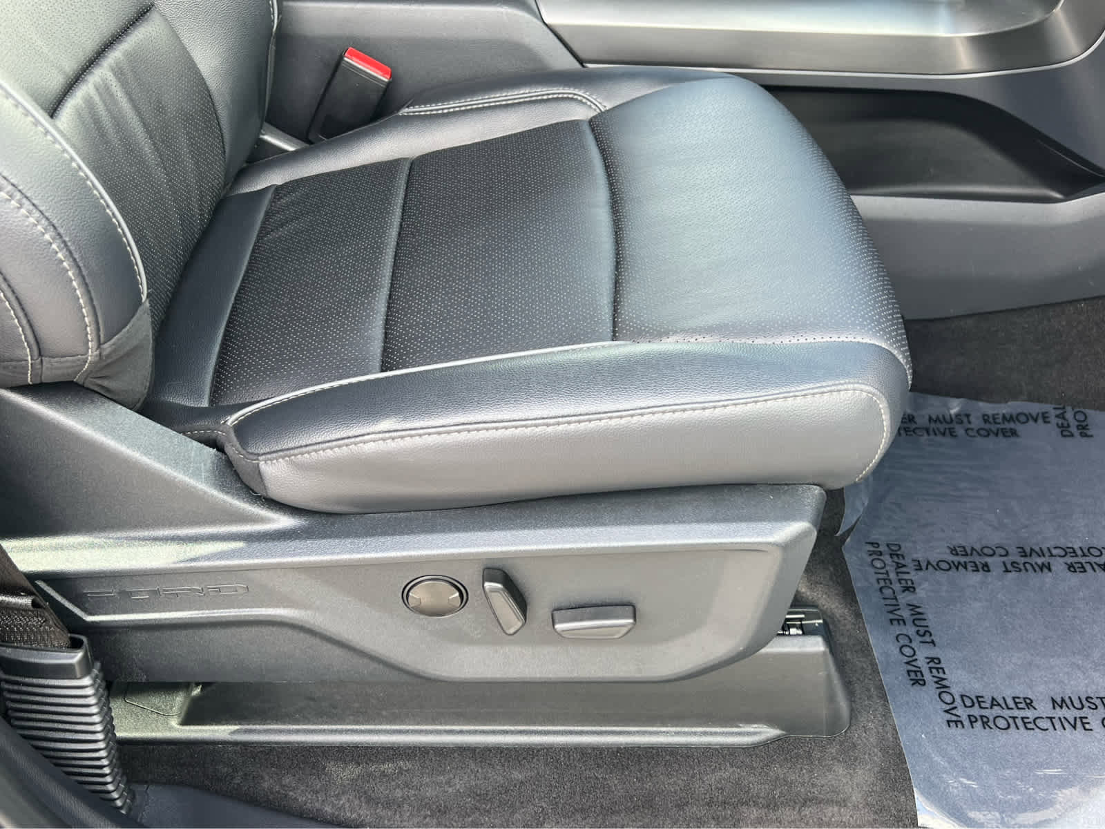 Certified 2025 Ford F150 Lariat AWD/4WD image 14