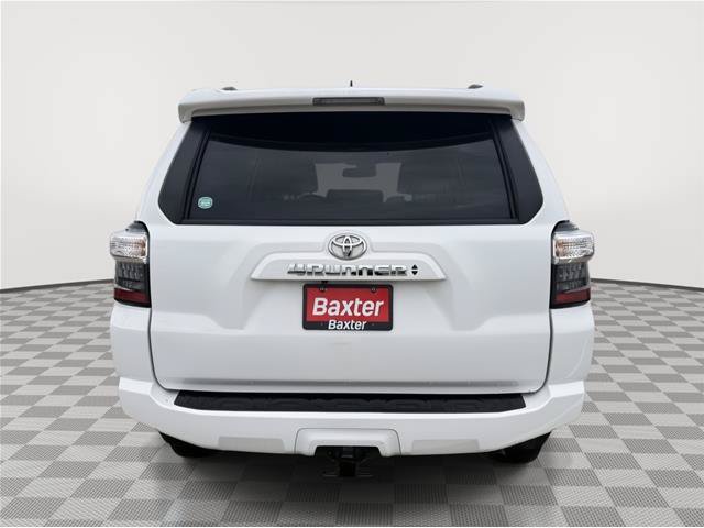 Used 2021 Toyota 4Runner SR5 Premium w/ Moonroof Package AWD/4WD image 8