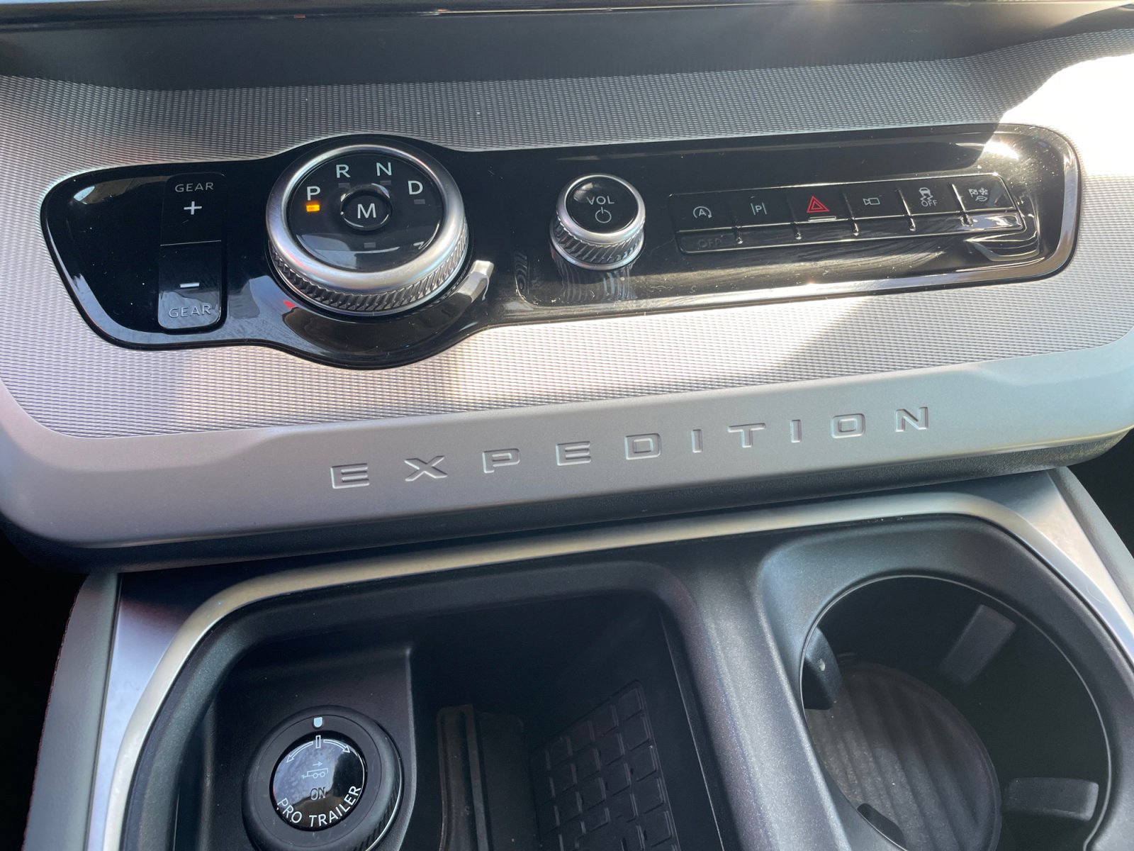 Certified 2025 Ford Expedition Active RWD image 26