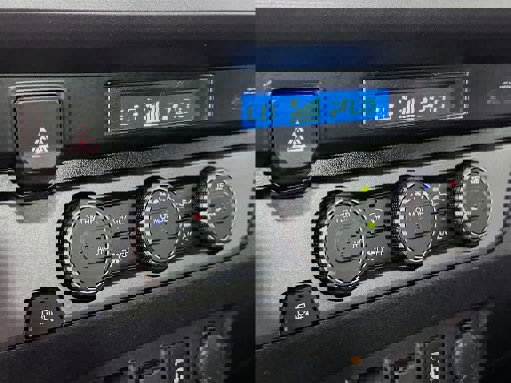 Used 2022 Toyota Tacoma TRD Sport image 20