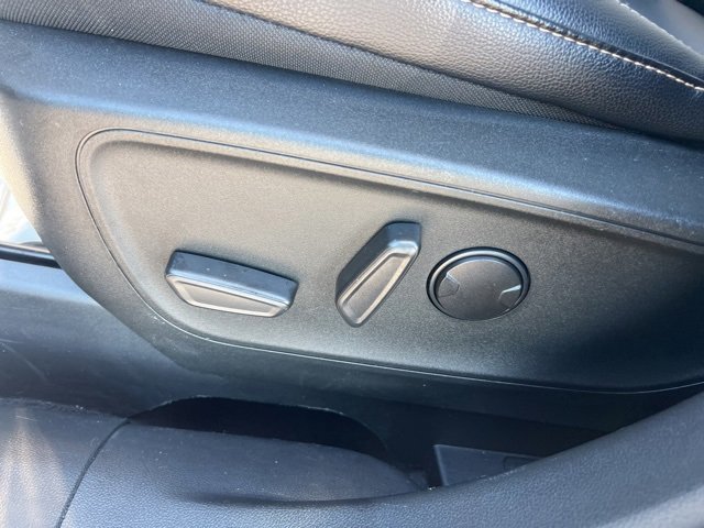 Certified 2022 Ford Escape Titanium w/ Titanium Elite Package image 24