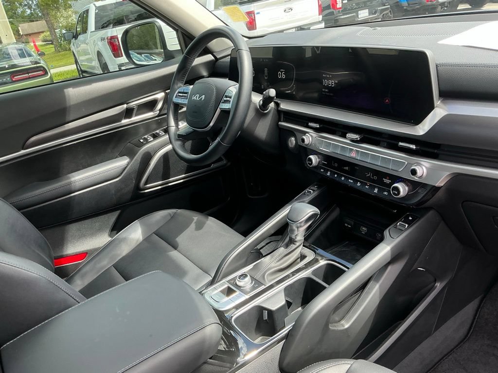 Used 2023 Kia Telluride S w/ S Sunroof Package AWD/4WD image 13