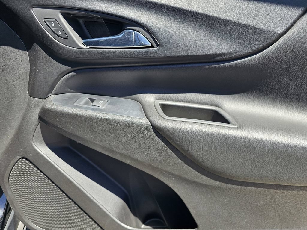 Used 2019 Chevrolet Equinox LT FWD image 11