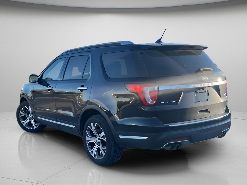 Certified 2018 Ford Explorer Platinum image 7