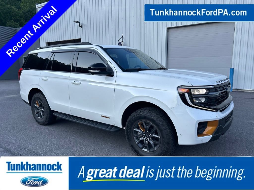 Certified 2025 Ford Expedition Tremor AWD/4WD image 1