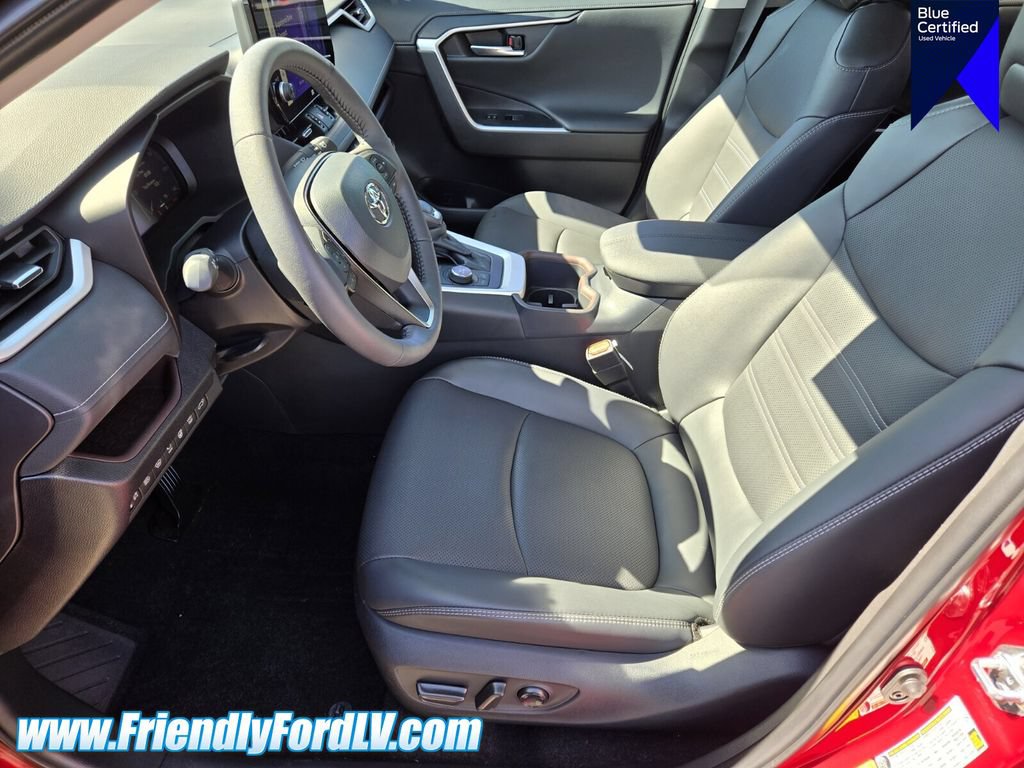 Used 2025 Toyota RAV4 Limited w/ Advanced Technology Package AWD/4WD image 9