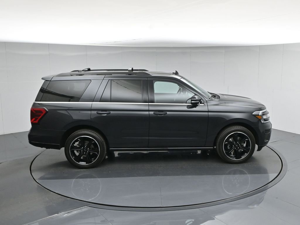 Certified 2023 Ford Expedition Limited AWD/4WD image 45