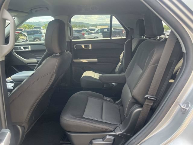Certified 2023 Ford Explorer XLT RWD image 13