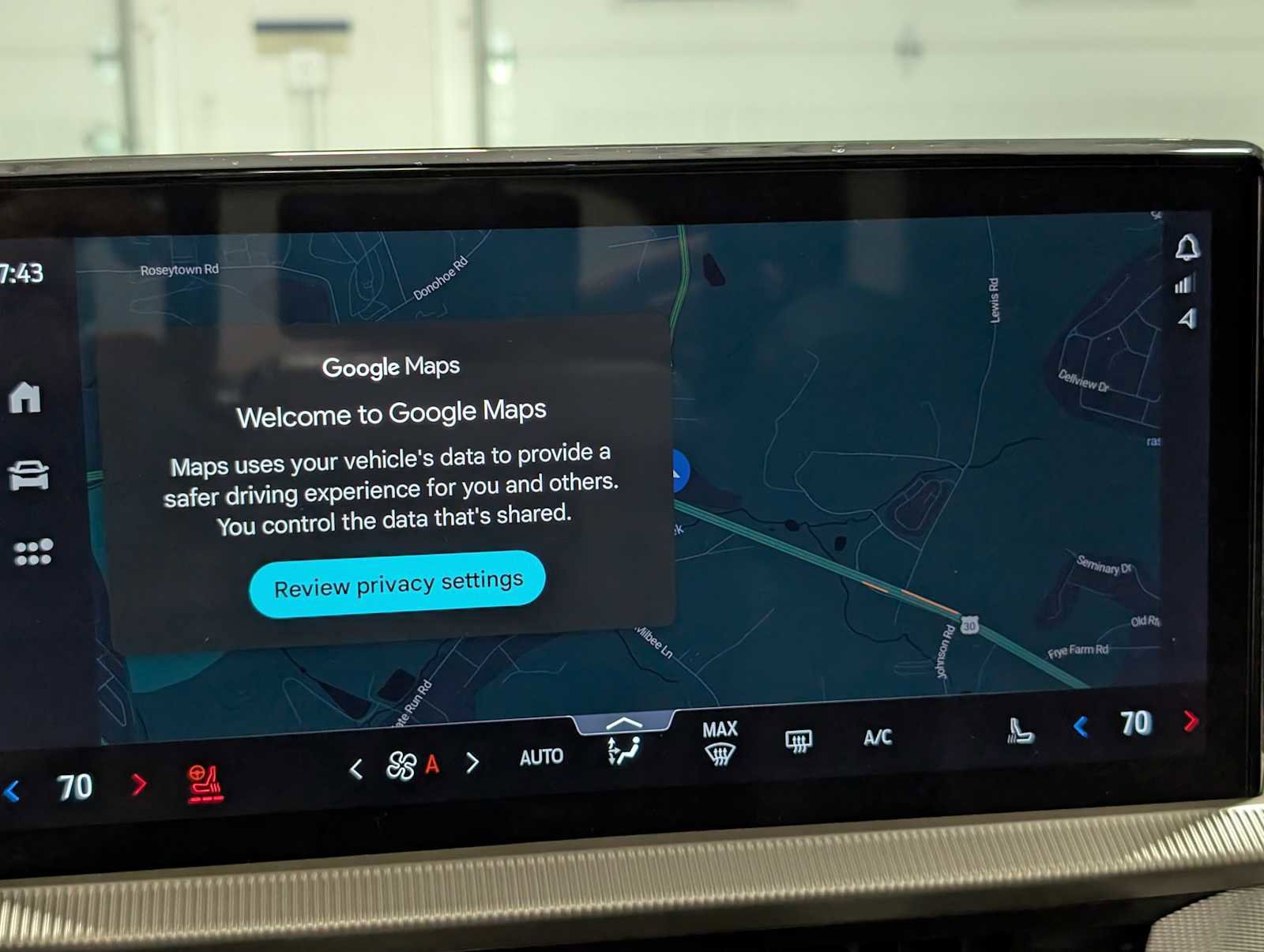 Certified 2025 Ford Explorer Active w/ Active Comfort Package image 27