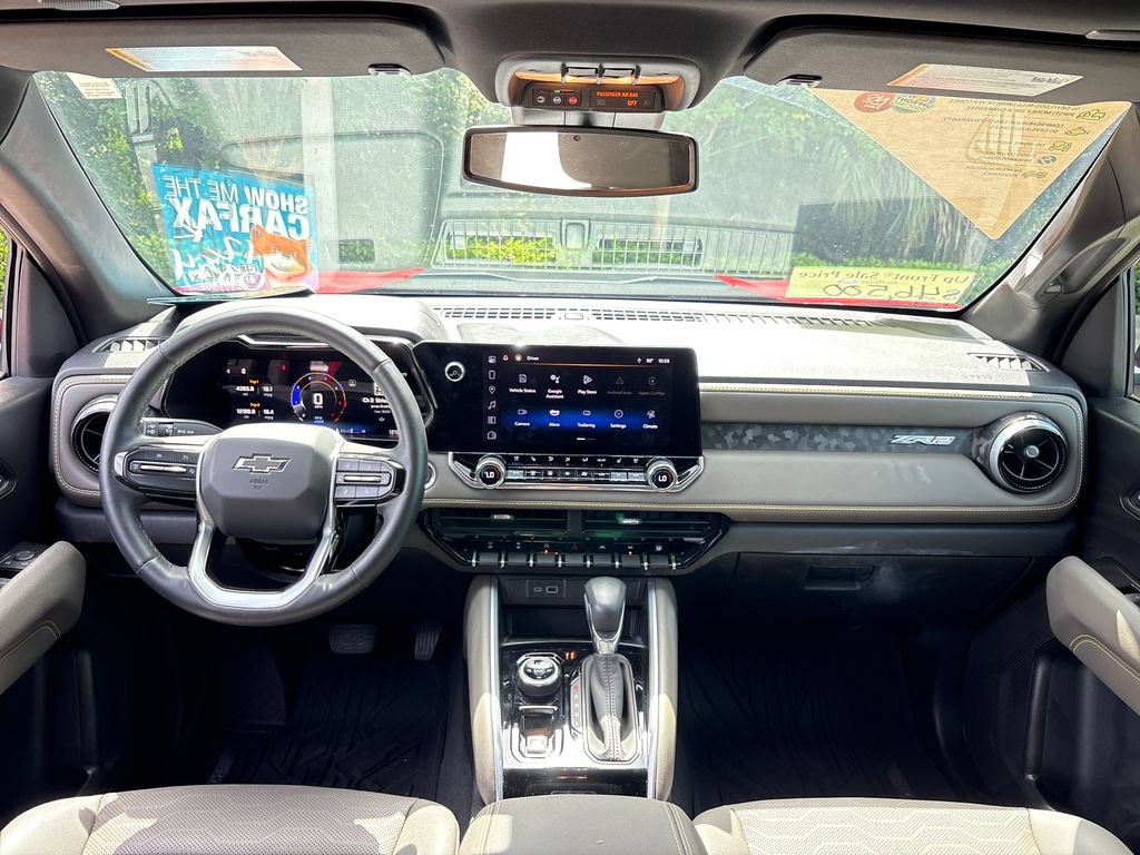 Used 2024 Chevrolet Colorado ZR2 w/ ZR2 Convenience Package III AWD/4WD image 7