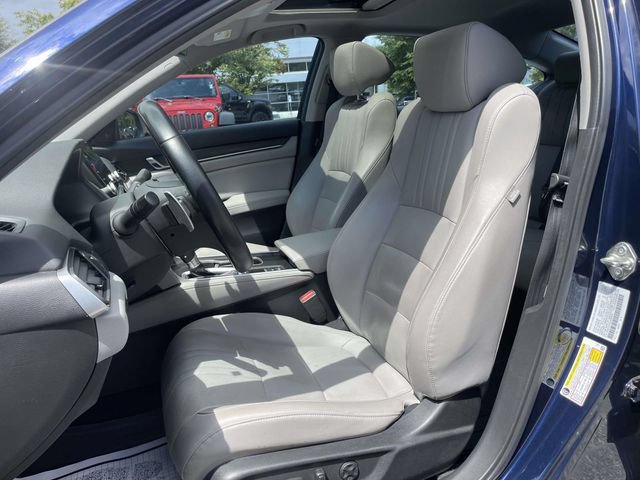 Used 2018 Honda Accord Touring image 21