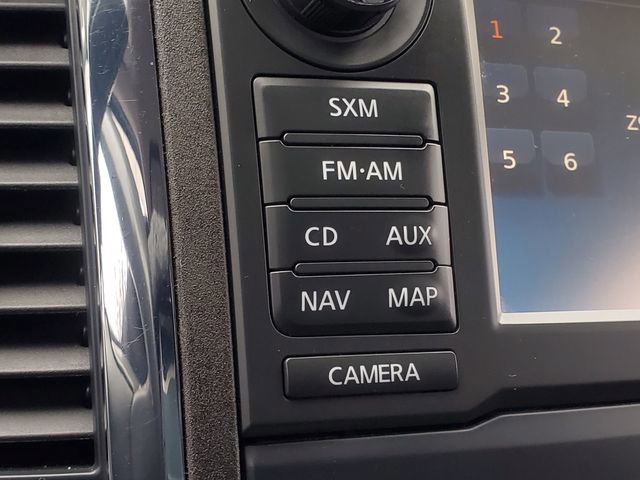 Used 2017 Nissan Titan PRO-4X w/ Pro-4x Convenience Package image 18