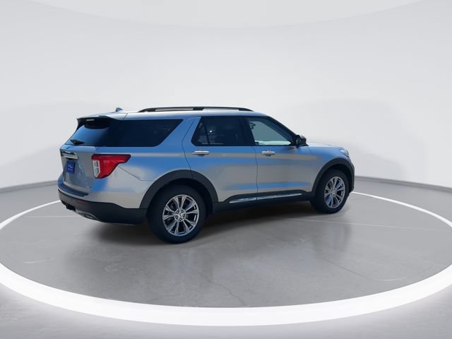Certified 2020 Ford Explorer XLT w/ Equipment Group 202A AWD/4WD image 7