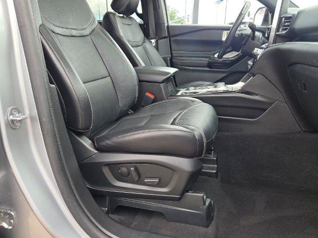 Certified 2024 Ford Explorer ST w/ Equipment Group 401A AWD/4WD image 6