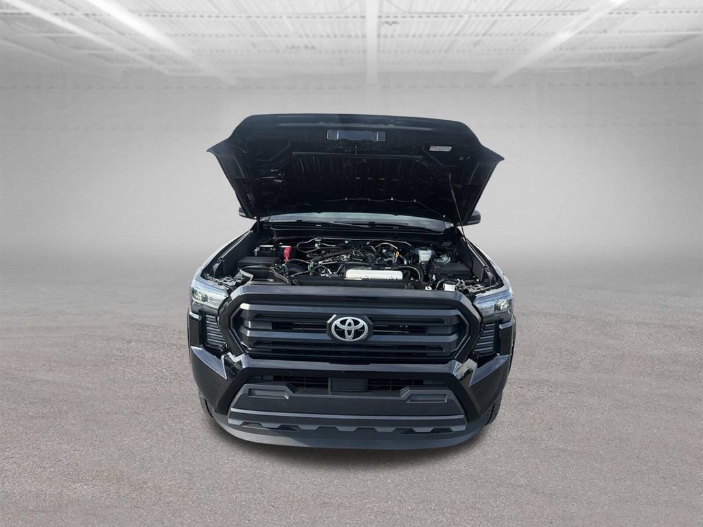 Used 2024 Toyota Tacoma SR AWD/4WD image 40