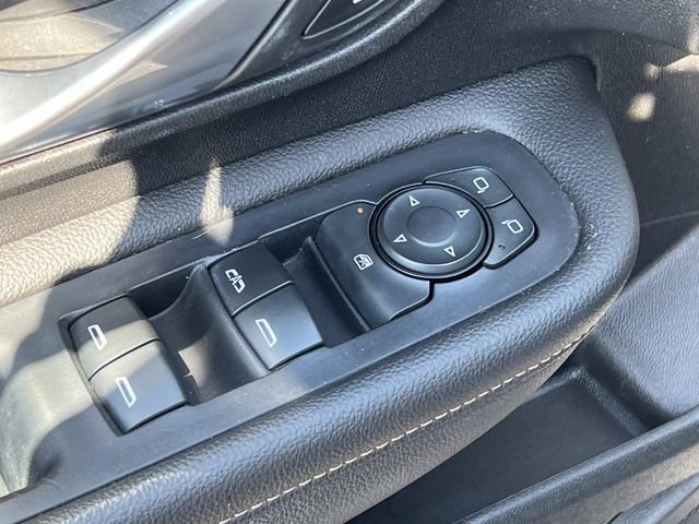 Used 2020 GMC Terrain SLE w/ Driver Convenience Package FWD image 16