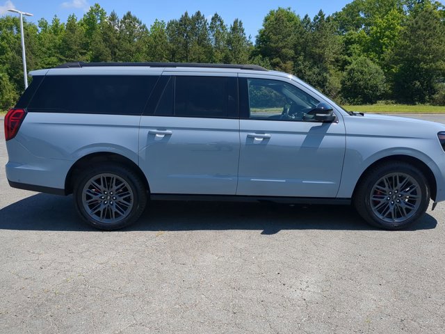 Certified 2025 Ford Expedition Max Platinum w/ Stealth Performance Package AWD/4WD image 3