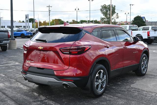 Used 2024 Chevrolet Blazer LT w/ Driver Confidence Package AWD/4WD image 9
