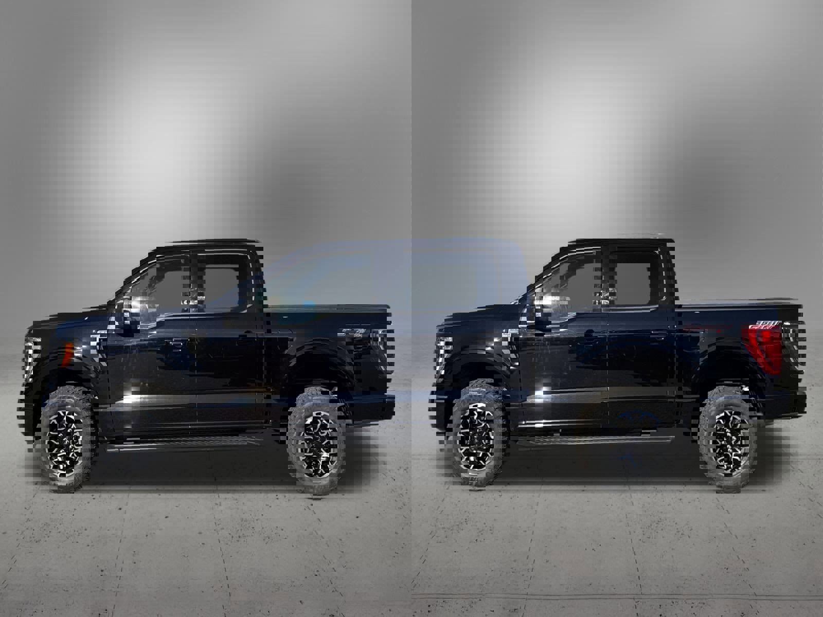 Certified 2022 Ford F150 XLT w/ Equipment Group 302A High image 2