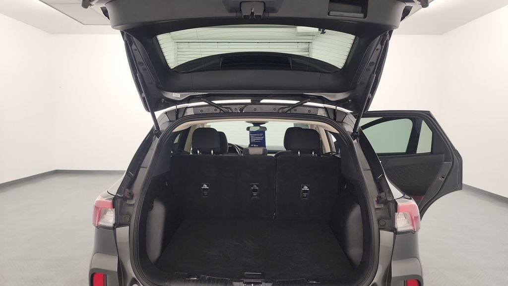 Certified 2020 Ford Escape SE AWD/4WD image 23