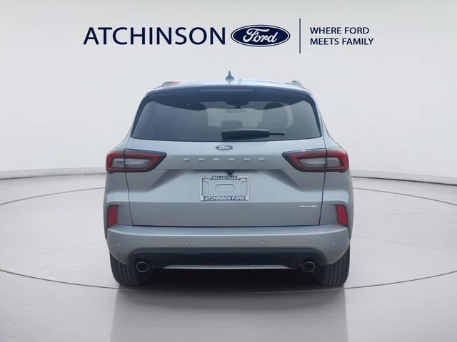 Certified 2023 Ford Escape ST-Line w/ Tech Pack #1 AWD/4WD image 5