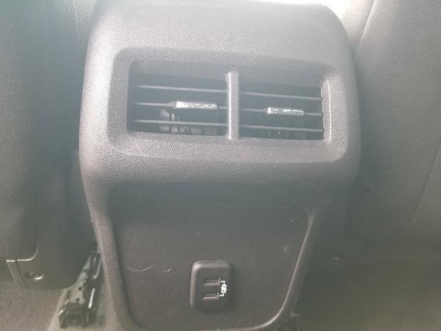 Used 2024 Chevrolet Equinox LT FWD image 23