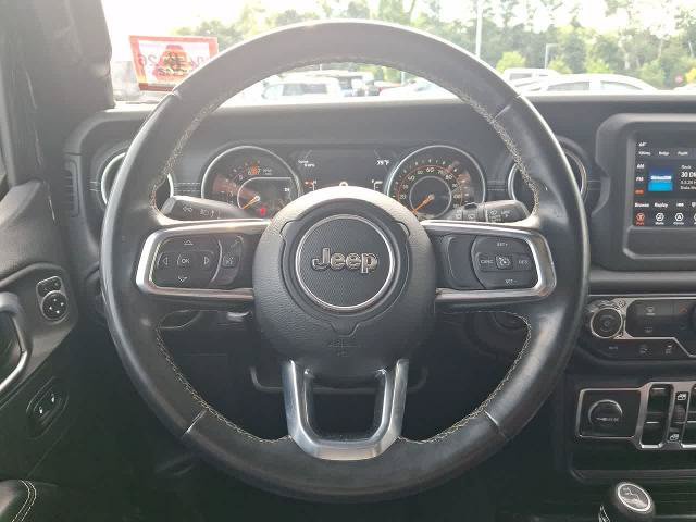 Used 2018 Jeep Wrangler Unlimited Sahara w/ Dual Top Group AWD/4WD image 22