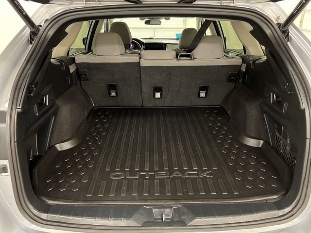 Used 2020 Subaru Outback Premium AWD/4WD image 19