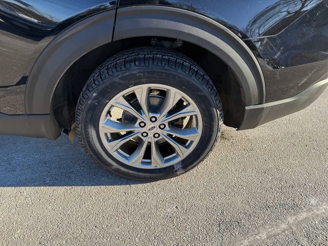 Certified 2022 Ford Explorer XLT w/ Equipment Group 202A image 30