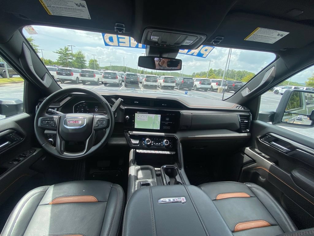 Used 2025 GMC Sierra 2500 AT4 AWD/4WD image 26