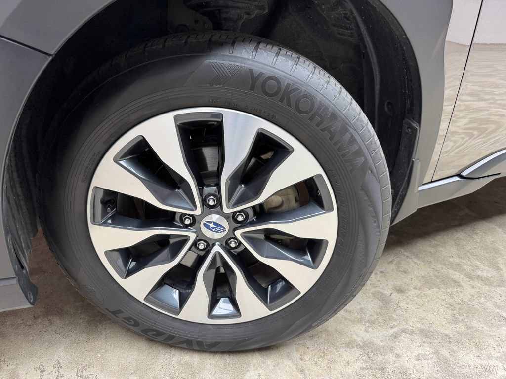 Used 2023 Subaru Outback Limited XT AWD/4WD image 28