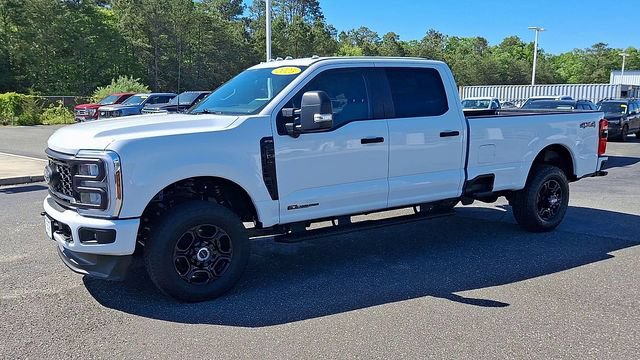 Certified 2025 Ford F350 XL w/ STX Appearance Package AWD/4WD image 4