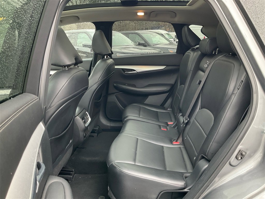 Used 2021 INFINITI QX50 Luxe image 14