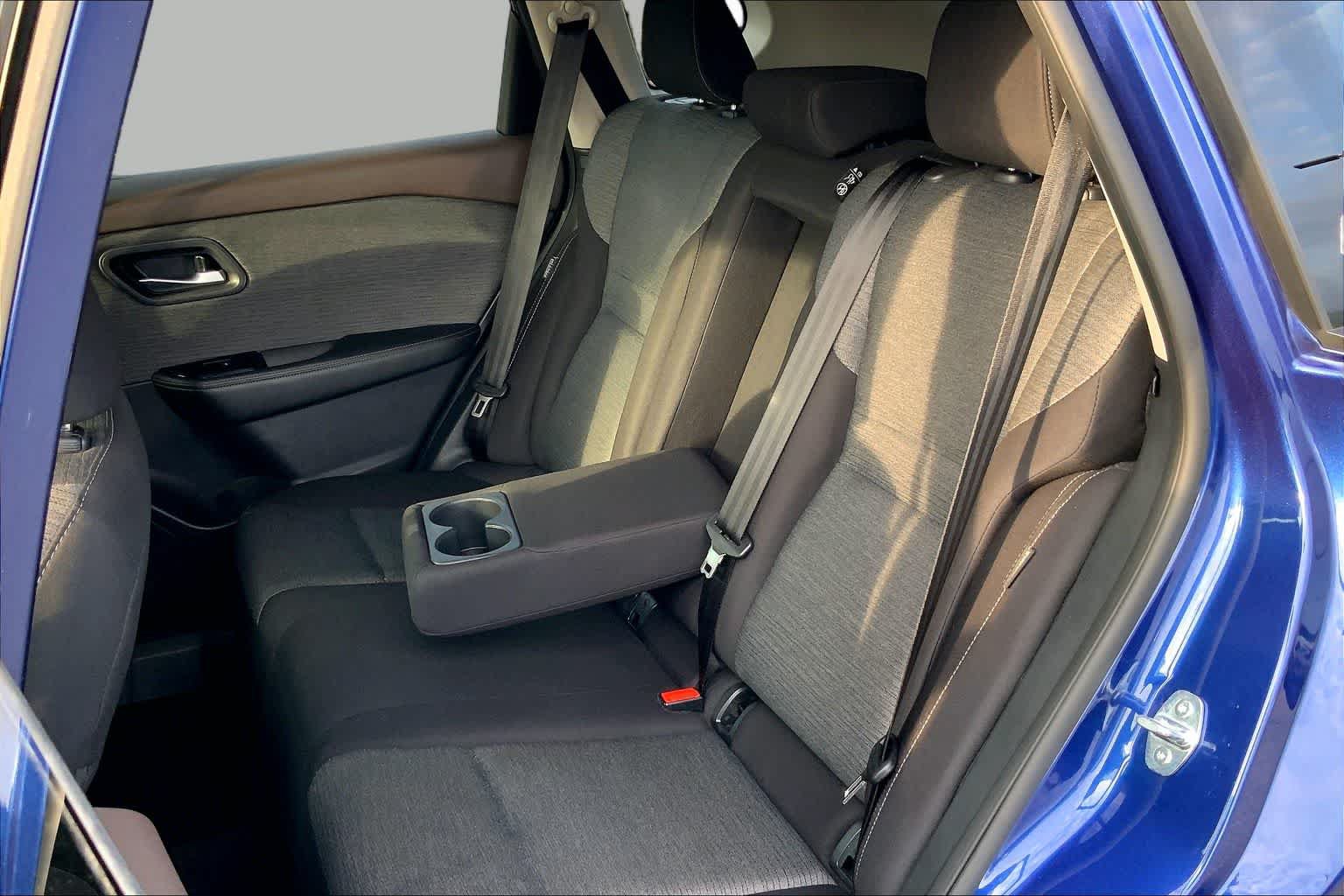 Used 2023 Nissan Rogue SV FWD image 19