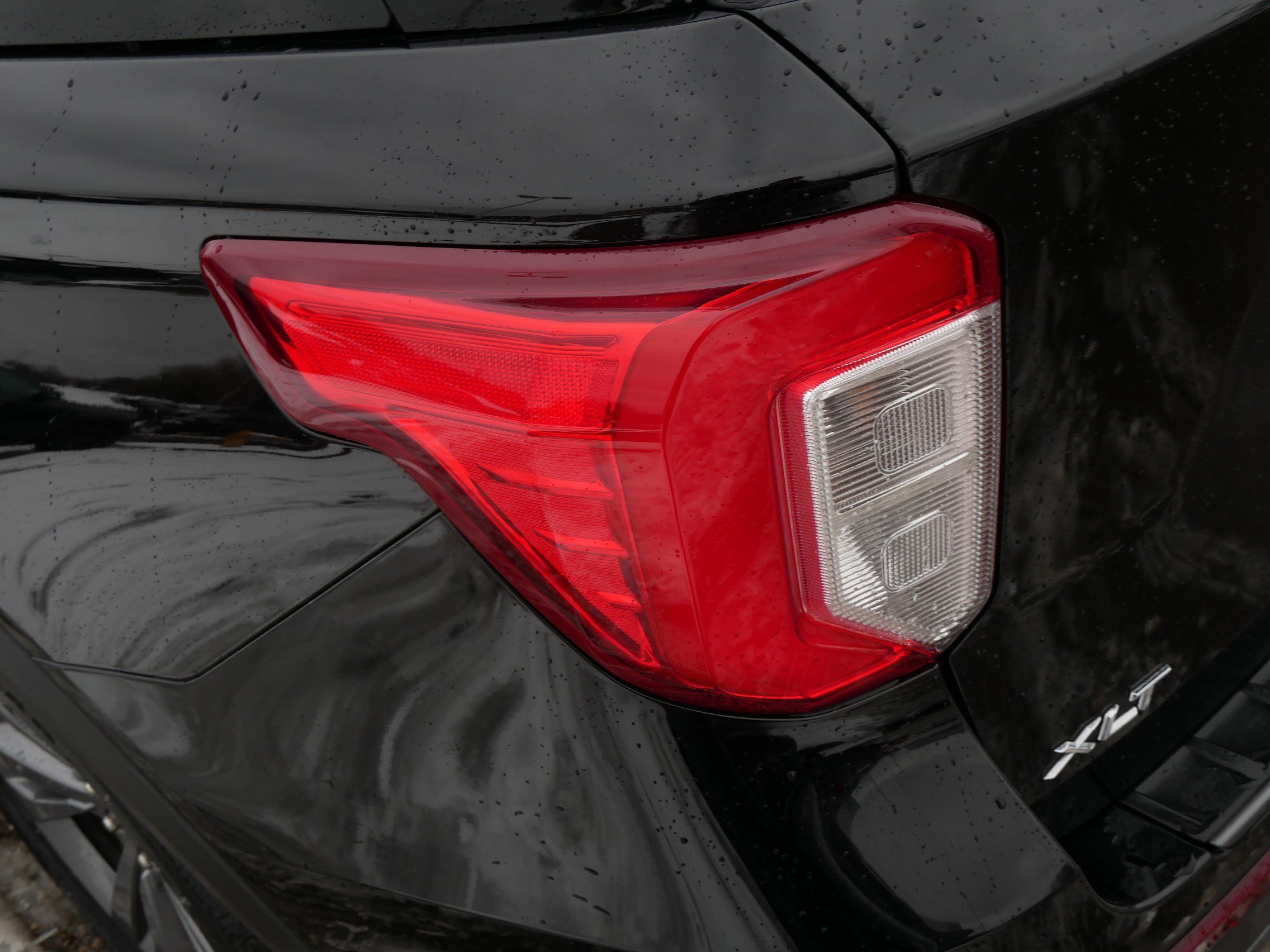 Certified 2023 Ford Explorer XLT w/ Equipment Group 202A image 28