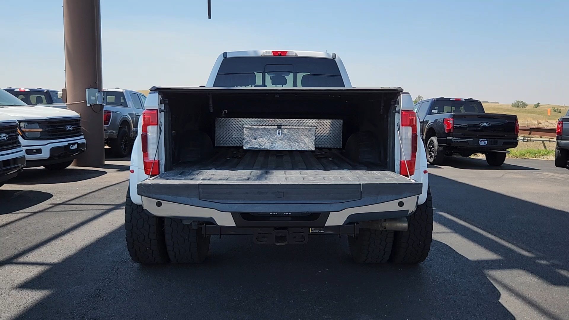 Certified 2019 Ford F450 Lariat w/ Lariat Ultimate Package AWD/4WD image 19