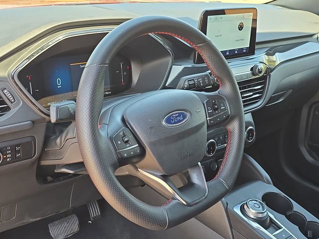 Certified 2025 Ford Escape ST-Line AWD/4WD image 14