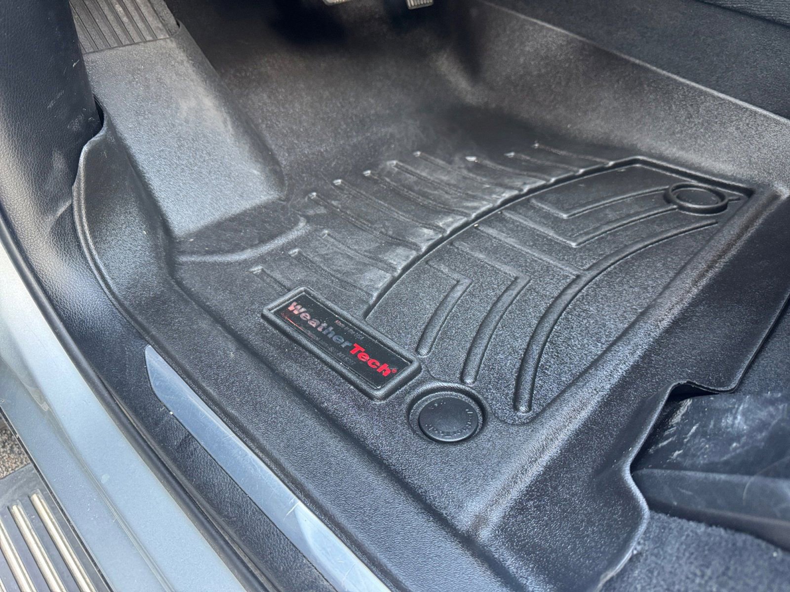 Used 2022 Jeep Grand Wagoneer Series III w/ Rear Seat Video Group 1 image 36