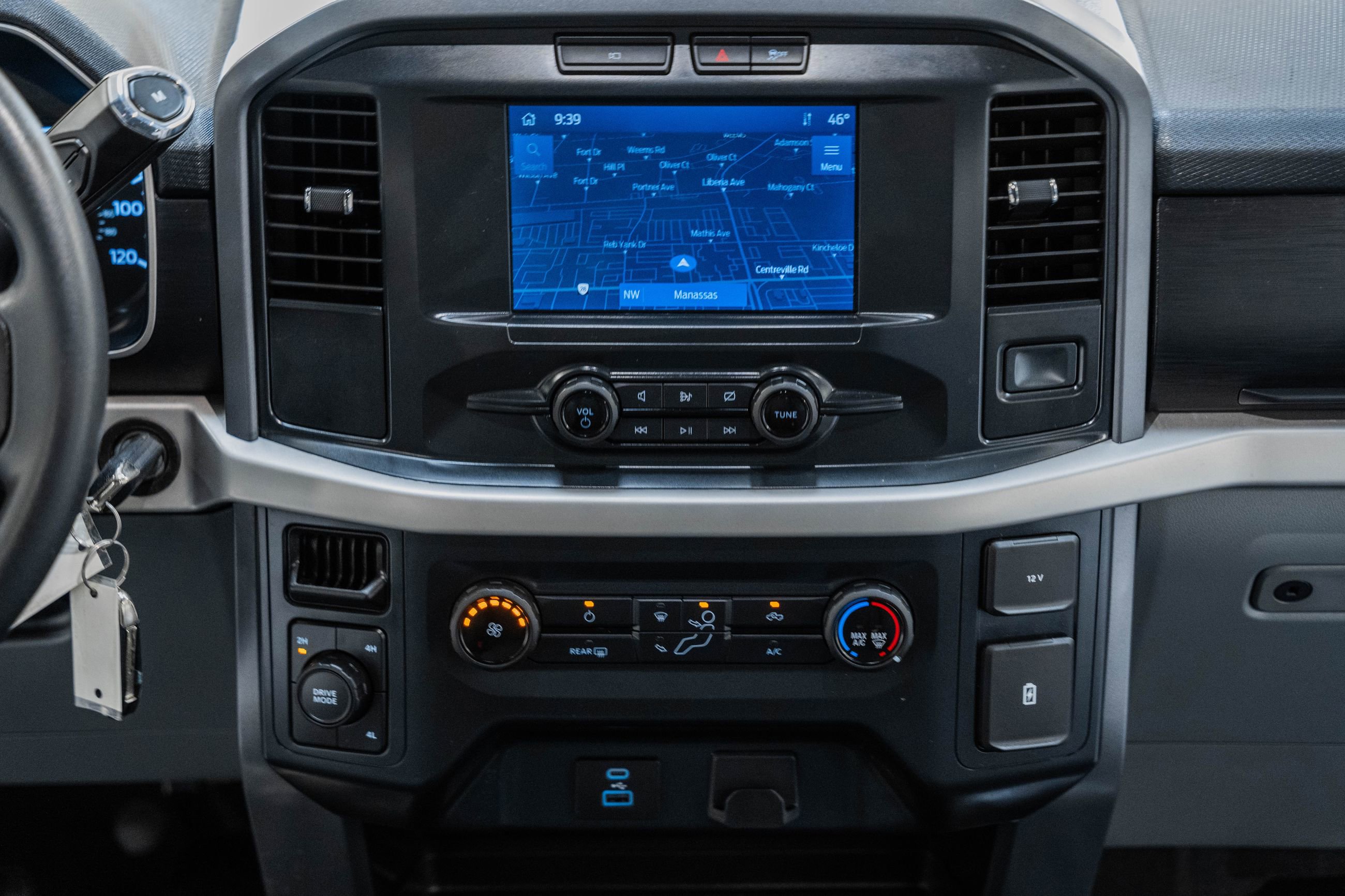 Certified 2022 Ford F150 XLT image 27