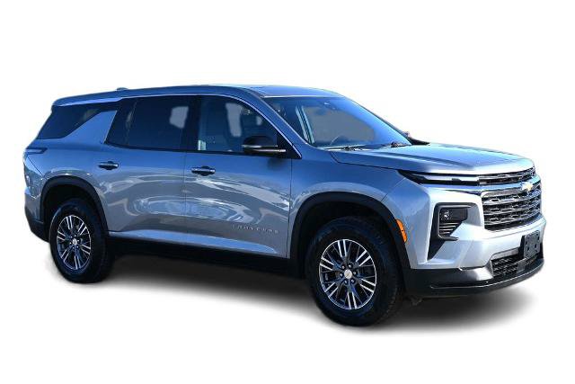 Used 2024 Chevrolet Traverse LS AWD/4WD image 3