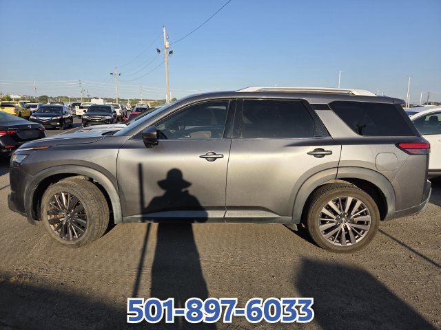 Used 2023 Nissan Pathfinder SL w/ SL Premium Package AWD/4WD image 6