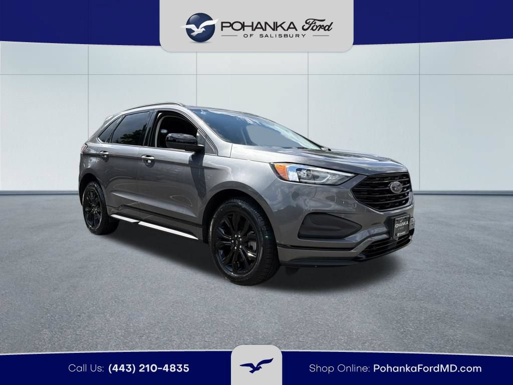 Certified 2022 Ford Edge SE w/ Black Appearance Package AWD/4WD image 4
