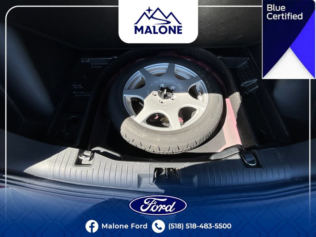 Certified 2022 Ford Escape SE w/ Cold Weather Package AWD/4WD image 42