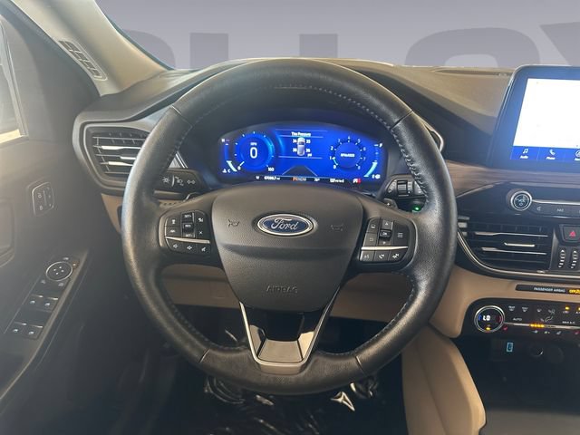 Certified 2020 Ford Escape Titanium w/ Titanium Premium Package 2.0 AWD/4WD image 13