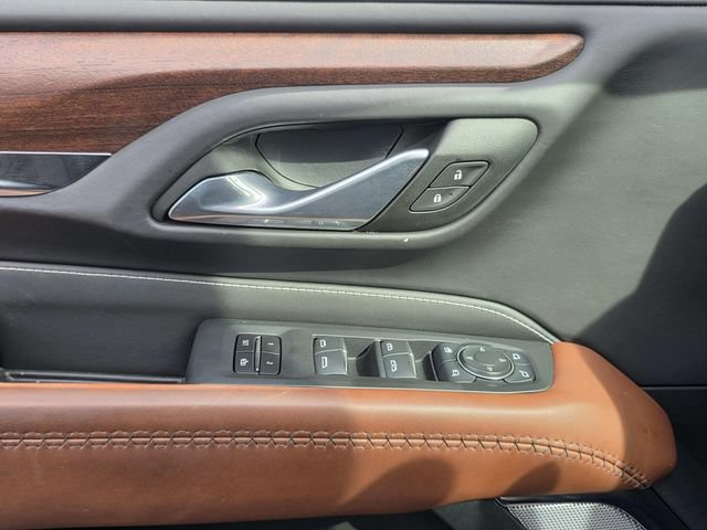 Used 2024 GMC Yukon Denali Ultimate AWD/4WD image 24