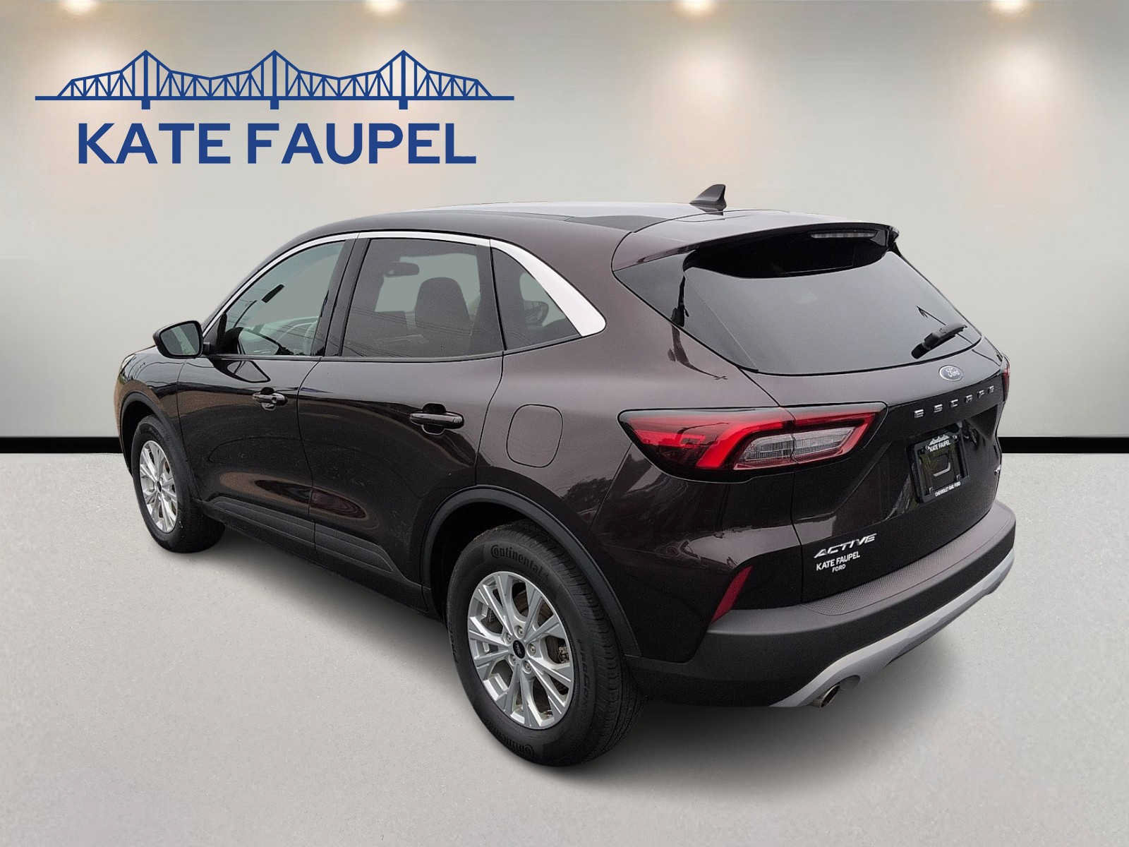 Certified 2023 Ford Escape Active AWD/4WD image 5