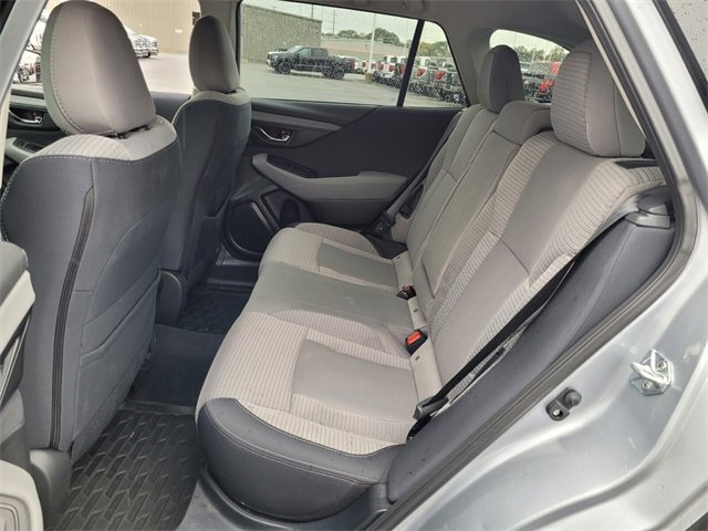 Used 2025 Subaru Outback Premium image 10