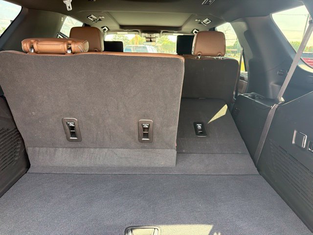 Used 2023 Chevrolet Tahoe High Country AWD/4WD image 26